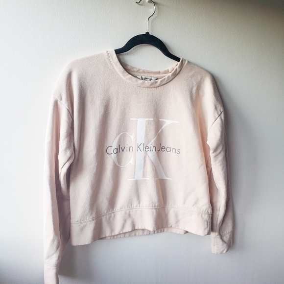 🚫 SOLD: Calvin Klein Crewneck - Picture 3 of 5